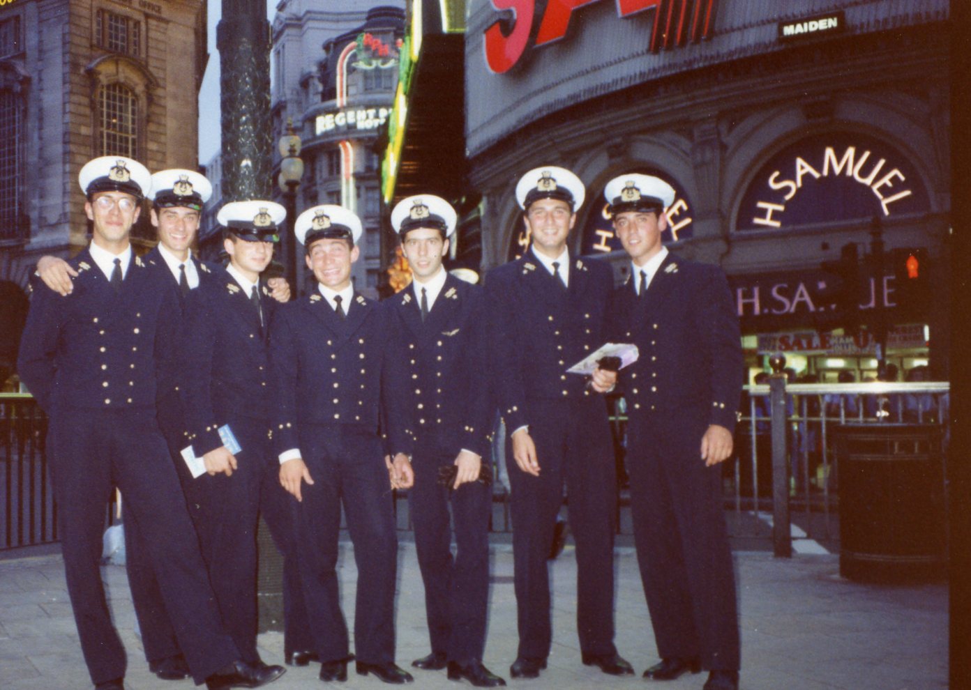 piccadilly circus