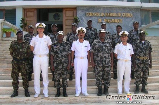 Nave Comandante Borsini - 2 mesi in Mozambico